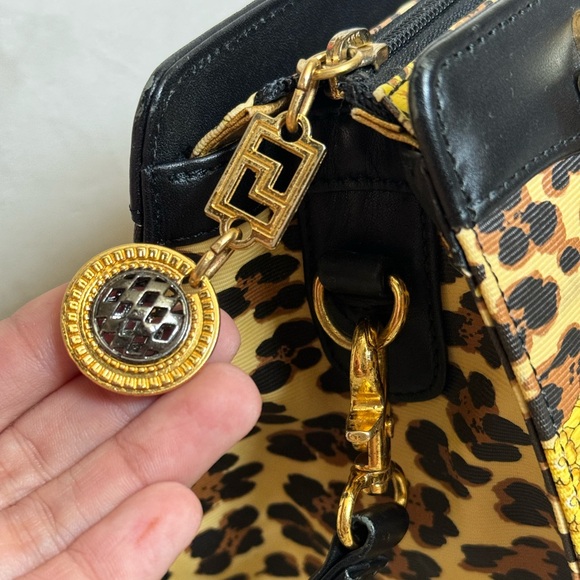 *RARE VINTAGE GIANNI VERSACE* 2-Way Canvas & Leather Baroque Gold LUXURY Handbag - Picture 5 of 16